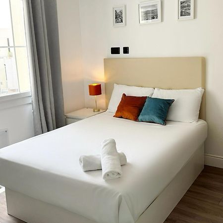 Central Penthouse Double Room Ensuite - Grand Central House Gibraltar Exteriör bild