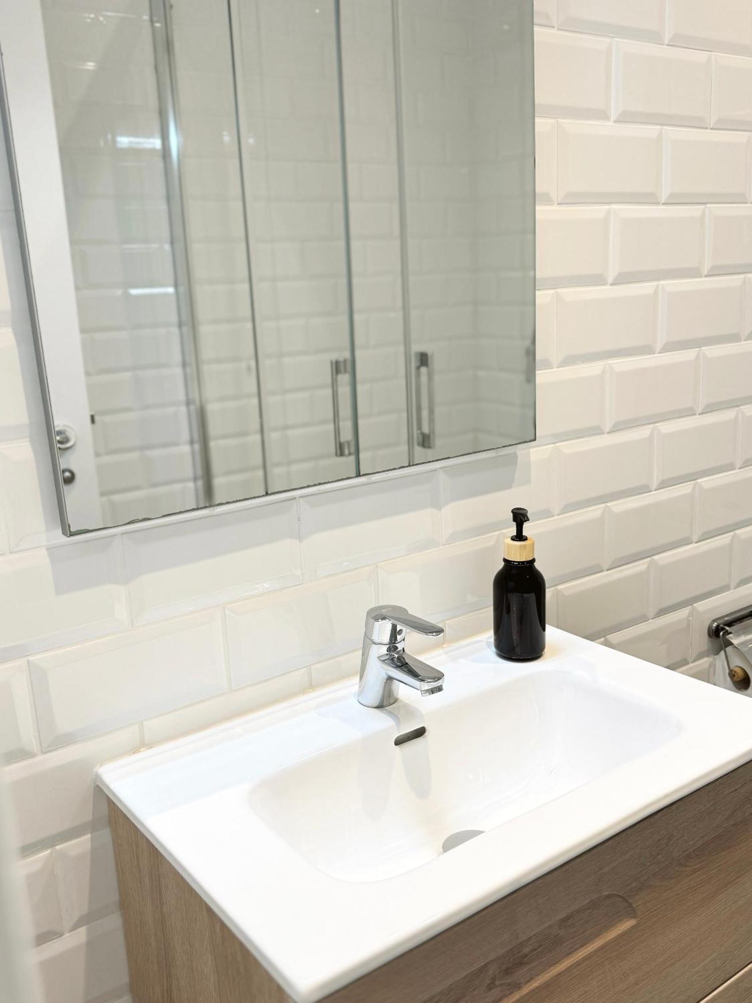 Central Penthouse Double Room Ensuite - Grand Central House Gibraltar Exteriör bild